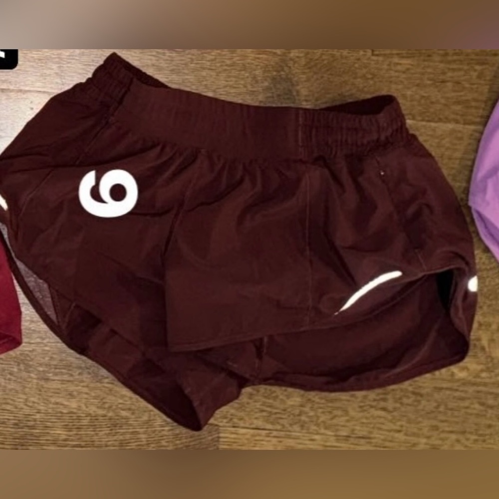 Maroon Lulu hotty hot shorts size 6